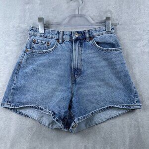 Zara High Waisted Mom Shorts Womens Size 4 Light Wash Denim High Rise Blue